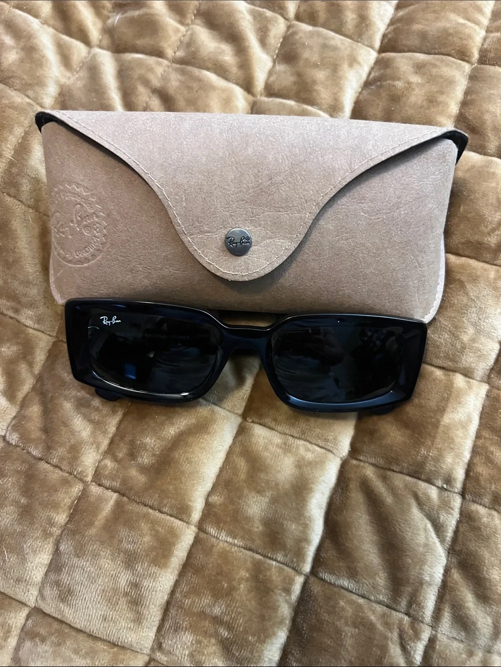 🔥RAY-BAN KILIANE BIO-BASED UNISEX BLACK RECTANGULAR SUMGLASSES WITH CASE